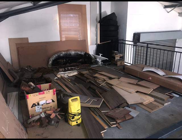 154M² MINI FACTORY RENTED IN BRACKENFELL CENTRAL